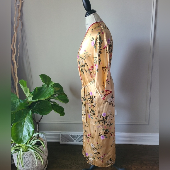Secret Treasures women's robe sz.S polyester - Picture 2 of 7